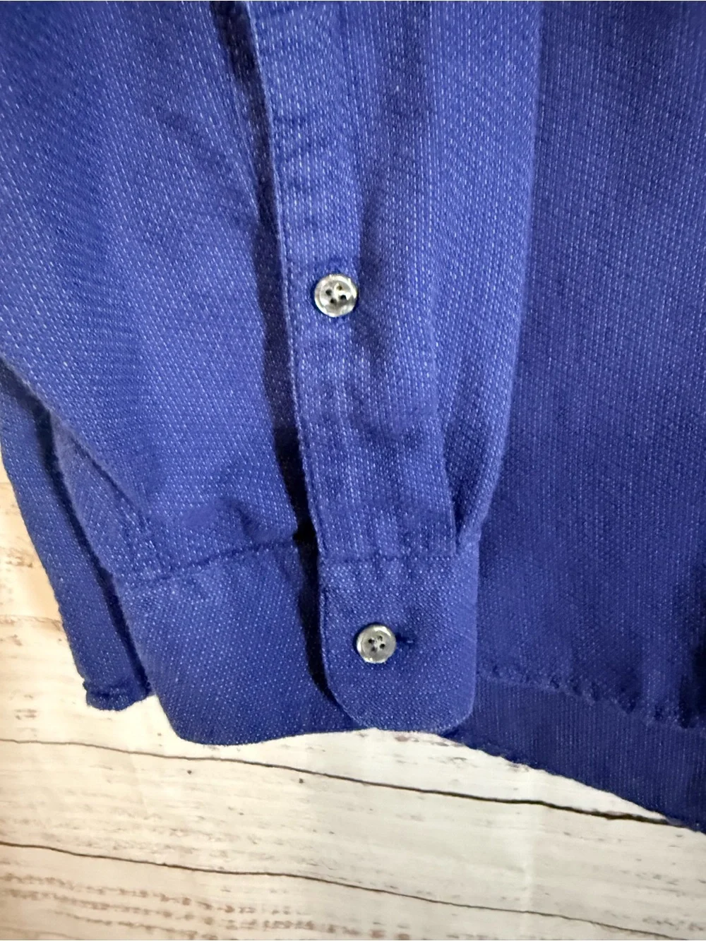 Perry Ellis Men's Blue 100% Cotton Button-Up Shirt